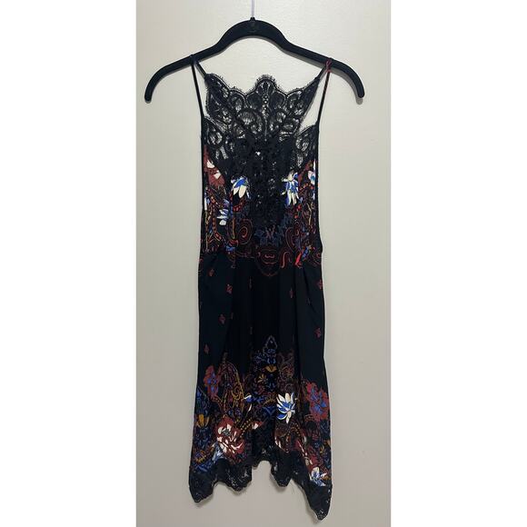 INTIMATELY FREE PEOPLE "Who’s Sorry Now" Floral Lace Mini Slip Dress Size Large - Picture 6 of 8